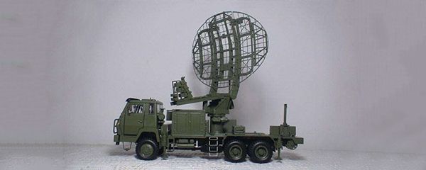 Movimiento de radar en vehículos militares